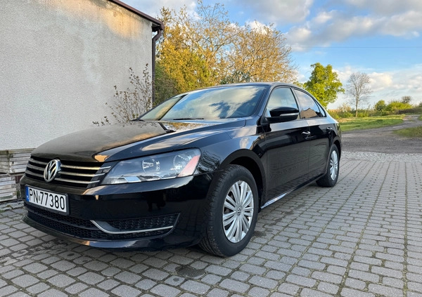 Volkswagen Passat cena 29999 przebieg: 110000, rok produkcji 2015 z Konin małe 631